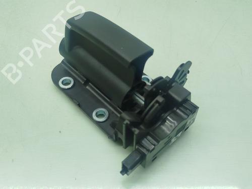 Poignée intérieure VW SHARAN (7N1, 7N2) 2.0 TDI (140 hp) 32028480