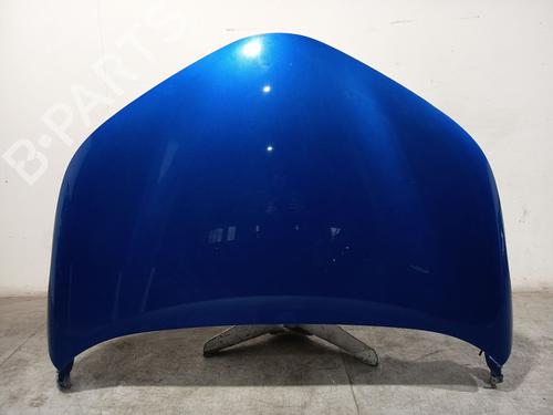 hood-toyota-c-hr-_x1_-2016-33812267 main image
