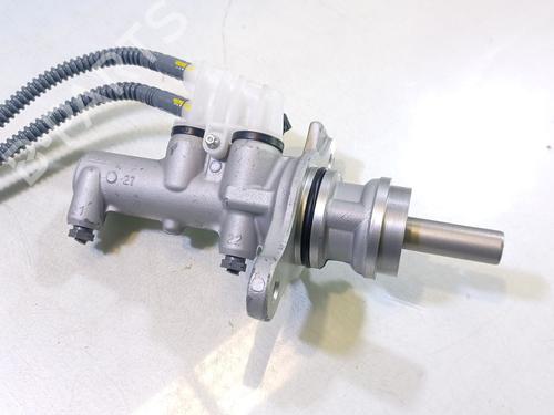 Brake master cylinder MERCEDES-BENZ V-CLASS (W447) V 220 CDI / d 4-matic (447.811, 447.813) | BP23958489M77 