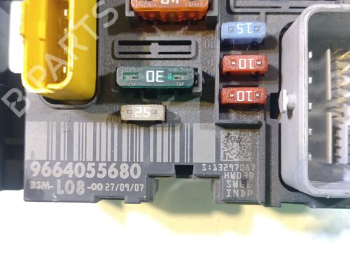Fuse box CITROËN C4 Grand Picasso I (UA_) 1.6 HDi | BP30761916E1