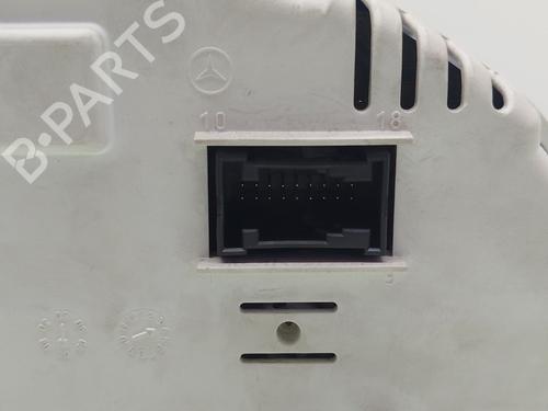 Instrument cluster MERCEDES-BENZ VIANO (W639)  | BP29463738C47 