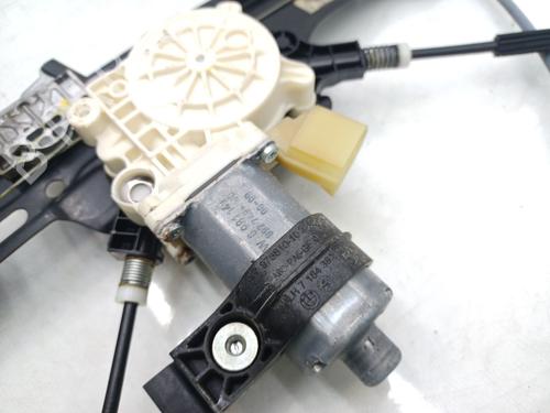 Front left window mechanism BMW 5 (E60) 520 d | BP31929035C22