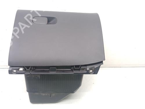 Used Glove box CITROËN C3 III (SX) 1.2 PURETECH 82 (82 hp) 33117611