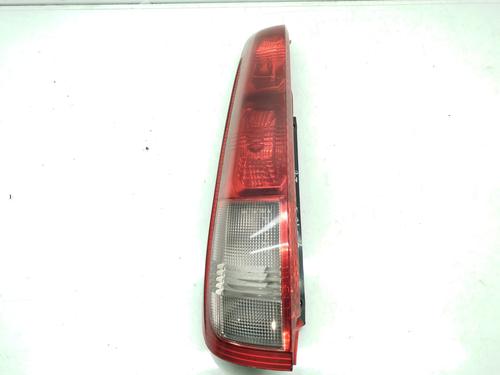 Used Left taillight NISSAN X-TRAIL I (T30) 2.2 Di 4x4 (114 hp) 30292845