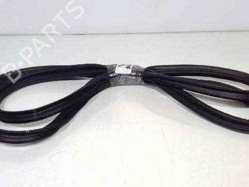 Used Rubber door seal MERCEDES-BENZ VITO Mixto (Double Cabin) (W447) [2014-2025]  14307236