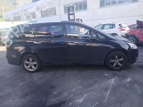 Right front door MITSUBISHI GRANDIS (NA_W) 2.0 DI-D (NA8W) | BP30790726C3