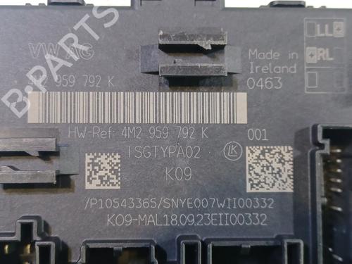 Comfort control module AUDI Q5 Sportback (FYT) 40 TDI Mild Hybrid quattro | BP27623733M56 