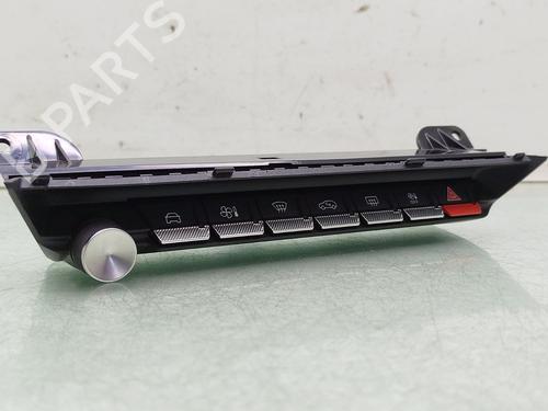 Used Climate control Climate control PEUGEOT 308 III (FB_, FH_, FP_, F3_, FM_) PureTech 130 (FPHNSL, FPHNST) (131 hp) 40184313 40184313