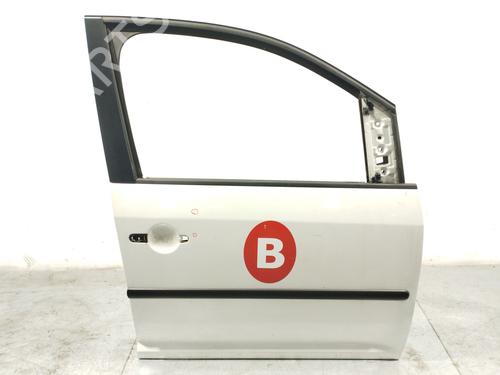 Używane Drzwi przednie prawe VW CADDY III Box Body/MPV (2KA, 2KH, 2CA, 2CH) 1.9 TDI (105 hp) 24035430