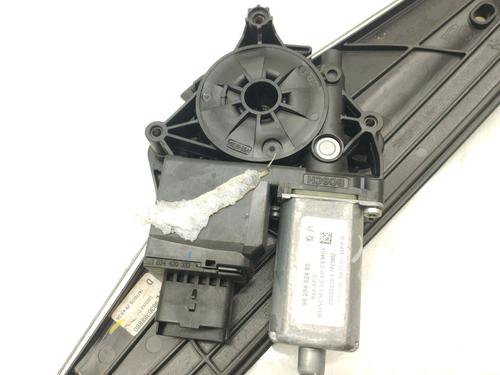 Rear right window mechanism PEUGEOT 3008 II SUV (MC_, MR_, MJ_, M4_) 1.5 BlueHDi 130 | BP31793031C25