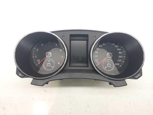 Used Instrument cluster VW GOLF VI (5K1) 1.2 TSI (105 hp) 9438647