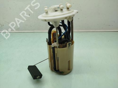Used Fuel pump MERCEDES-BENZ VITO / MIXTO Van (W639) 111 CDI (639.601, 639.603, 639.605) (109 hp) 24368976
