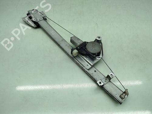 Vindusheismekanisme venstre foran MITSUBISHI PAJERO III Canvas Top (V6_W, V7_W) 2.5 TDi (V64W, V74W) (99 hp) 31907198