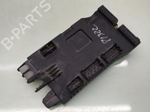 Used Fuse box Fuse box MERCEDES-BENZ SPRINTER 4-t Bus (B904) 416 CDI (904.662, 904.663) (156 hp) 34448536 34448536