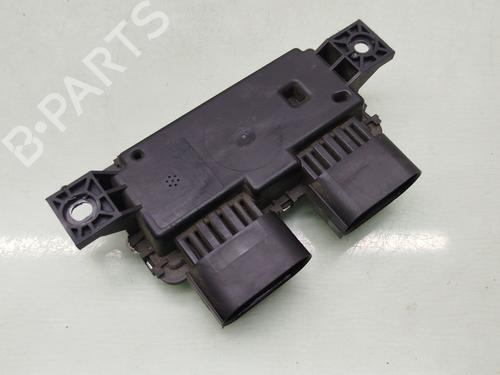 Used Electronic module Electronic module MERCEDES-BENZ GLA (H247) GLA 200 (247.787) (163 hp) 40107527 40107527