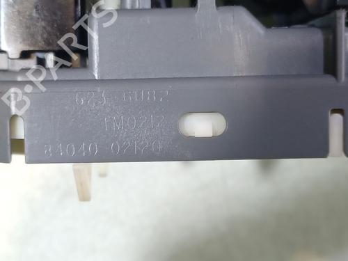 Left front window switch TOYOTA AURIS (_E18_) 1.8 Hybrid (ZWE186_, ZWE186R) | BP32043523I27