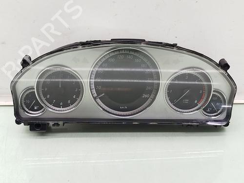 Used Instrument cluster Instrument cluster MERCEDES-BENZ E-CLASS (W212) E 220 CDI / BlueTEC (212.001, 212.002) (170 hp) 34622293 34622293