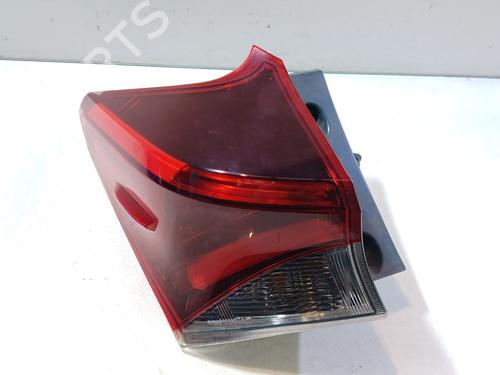 Used Left taillight TOYOTA AURIS (_E18_) 1.8 Hybrid (ZWE186_, ZWE186R) (136 hp) 32044249
