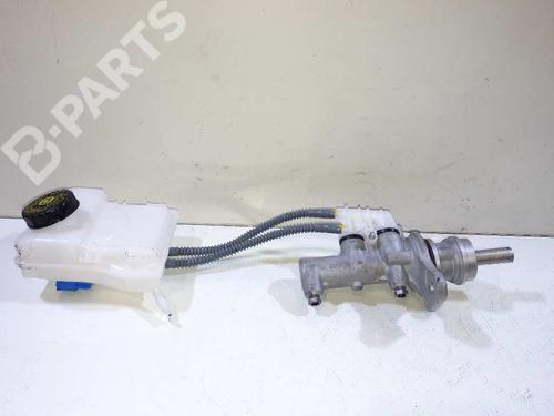 Used Brake master cylinder MERCEDES-BENZ VITO Tourer (W447) [2014-2025]  12180440