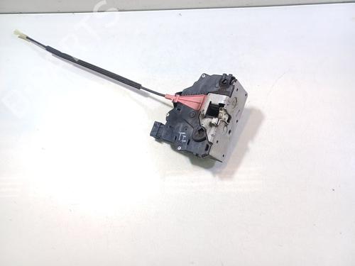 Venstre bagtil lås OPEL CORSA E (X15) 1.3 CDTI (08, 68) (75 hp) 31538479