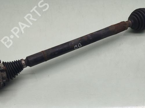 Used Right front driveshaft VW PASSAT B7 Variant (365) 1.6 TDI (105 hp) 26563198