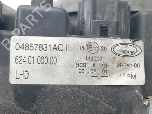Left headlight CHRYSLER VOYAGER IV (RG, RS) 2.8 CRD | BP18244534C28 