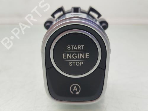 Used Switch MERCEDES-BENZ GLB (X247) GLB 200 d 4-matic (247.613) (150 hp) 29280405