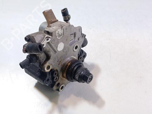 Used Injection pump Injection pump MERCEDES-BENZ VITO Van (W447) 116 CDI 4x4 (447.601, 447.603, 447.605) (163 hp) 40106841 40106841