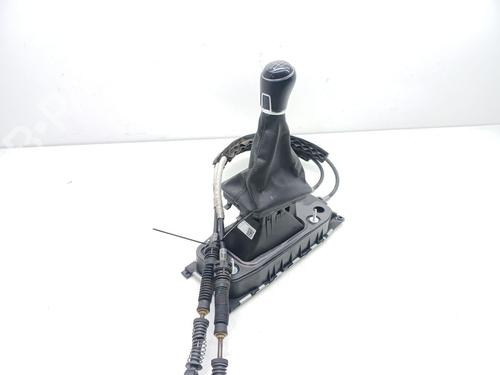 Used Gear lever VW POLO VI (AW1, BZ1, AE1) 1.0 TSI (95 hp) 18243129