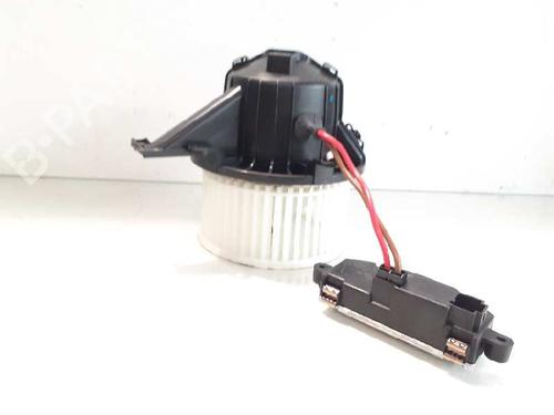 Used Heater blower motor MERCEDES-BENZ V-CLASS (W447) [2014-2025]  13048202
