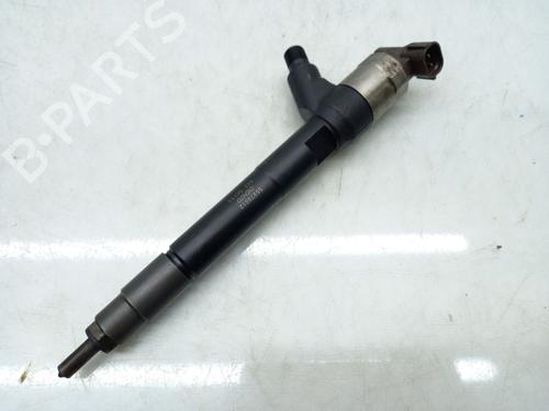 Used Injector OPEL ZAFIRA TOURER C (P12) 1.6 CDTI (75) (136 hp) 24804029