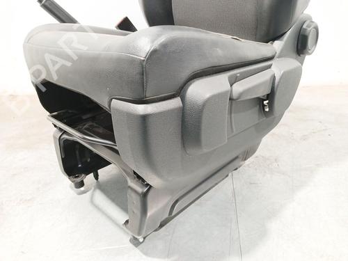 Left front seat PEUGEOT EXPERT Van (V_) 2.0 BlueHDi 180 | BP34568211C15  - Image 10