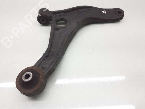 Used Right front suspension arm RENAULT MASTER III Van (FV) [2010-2025]  13882588