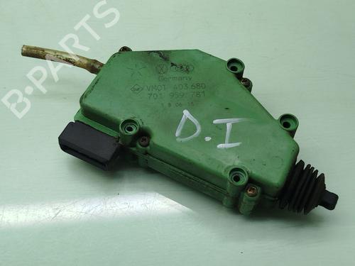 Elektronisk modul VW TRANSPORTER T4 Bus (70B, 70C, 7DB, 7DK, 70J, 70K, 7DC, 7DJ) 2.5 TDI (102 hp) 30396407