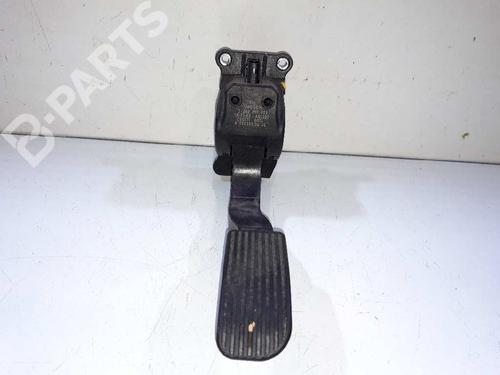 Used Pedal MERCEDES-BENZ VITO / MIXTO Van (W639) [2003-2025]  9116405