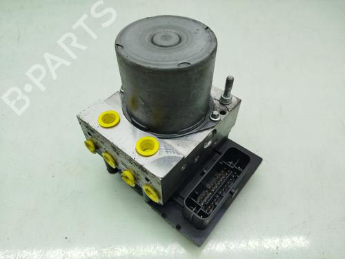 Used ABS pump PEUGEOT 5008 (0U_, 0E_) 1.6 16V (120 hp) 22765727