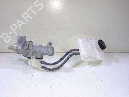 Used Brake master cylinder MERCEDES-BENZ V-CLASS (W447) [2014-2025]  13047889
