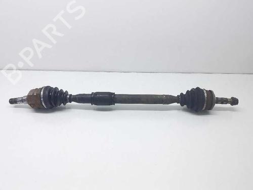 Used Right front driveshaft TOYOTA AURIS (_E15_) [2006-2012]  8000656