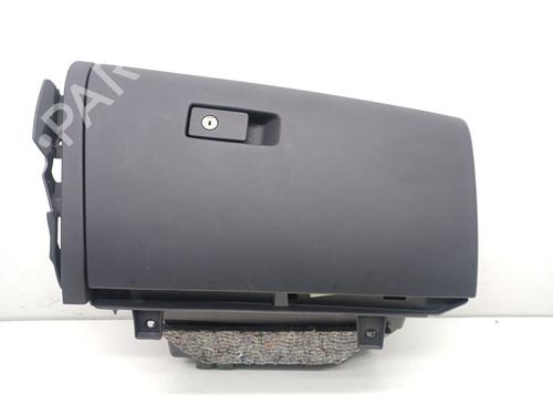 Used Glove box VOLVO V60 I (155) 1.6 DRIVe (114 hp) 18410212