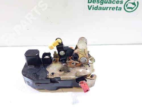 Used Front right lock CHRYSLER VOYAGER IV (RG, RS) [1999-2008]  4193318