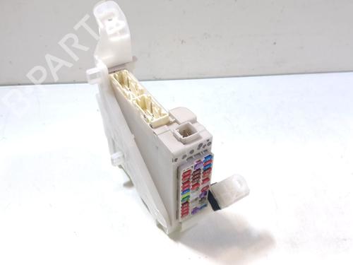 Used Fuse box Fuse box LEXUS CT (ZWA10_) 200h (ZWA10_) (99 hp) 33855657 33855657
