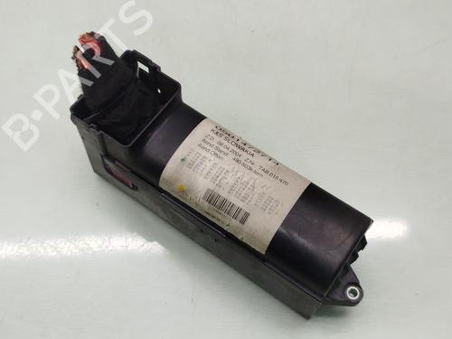 Used Fuse box Fuse box VW CADDY III MPV (2KB, 2KJ, 2CB, 2CJ) 1.9 TDI (105 hp) 33704183 33704183