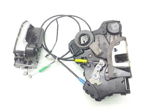 Used Front right lock TOYOTA AVENSIS (_T25_) [2003-2008]  15279434