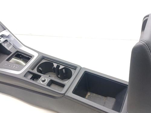 Armrest / Center console AUDI Q3 (F3B) 35 TFSI | BP32175670I20 