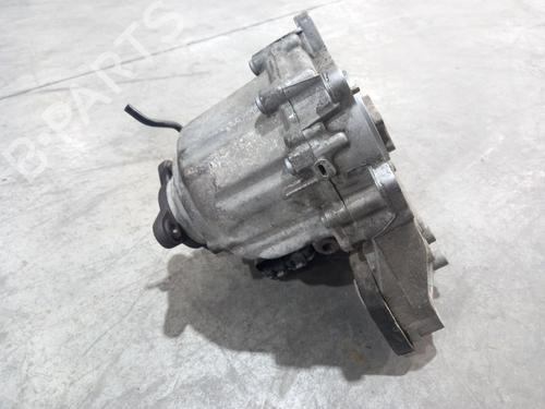Transfer box BMW X3 (E83) xDrive 20 d | BP29718240M36
