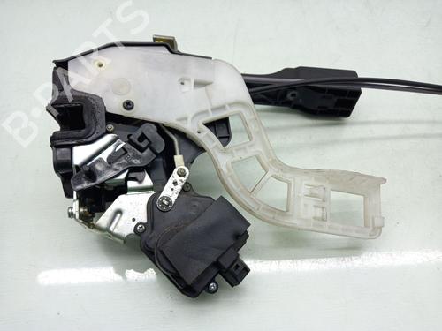 Rear left lock KIA SPORTAGE II (JE_, KM_) 2.0 CRDi 4WD | BP22980868C100 