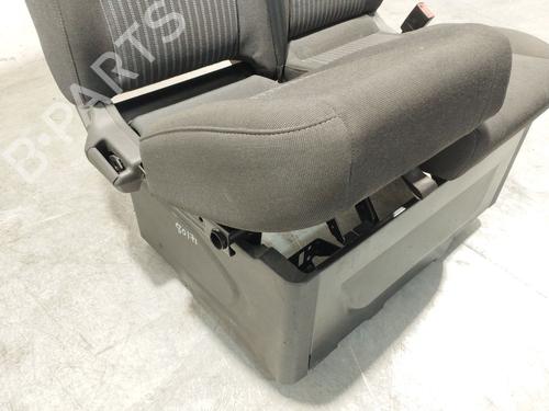 Right front seat FORD TRANSIT CUSTOM V362 Van (FY, FZ) 2.2 TDCi | BP31183312C16  - Image 7