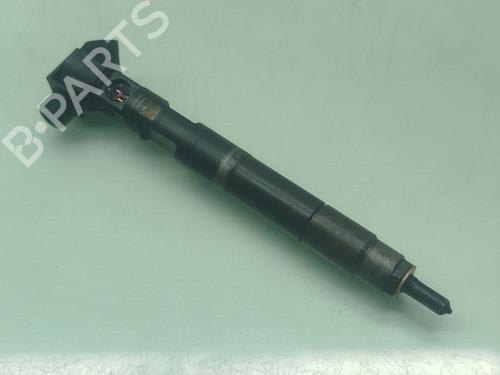 Used Injector MERCEDES-BENZ SPRINTER 3,5-t Bus (B906) 315 CDI (906.731, 906.733, 906.735) (150 hp) 31317521