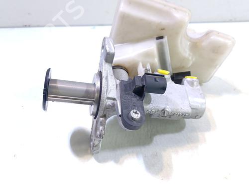 Brake master cylinder SEAT ARONA (KJ7, KJP) 1.0 TSI | BP25863302M77 