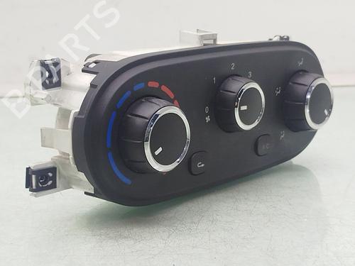 climate-control-iveco-daily-vi-van-2014-31980596 main image